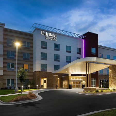 Fairfield By Marriott Inn & Suites Стейтсвилл Экстерьер фото