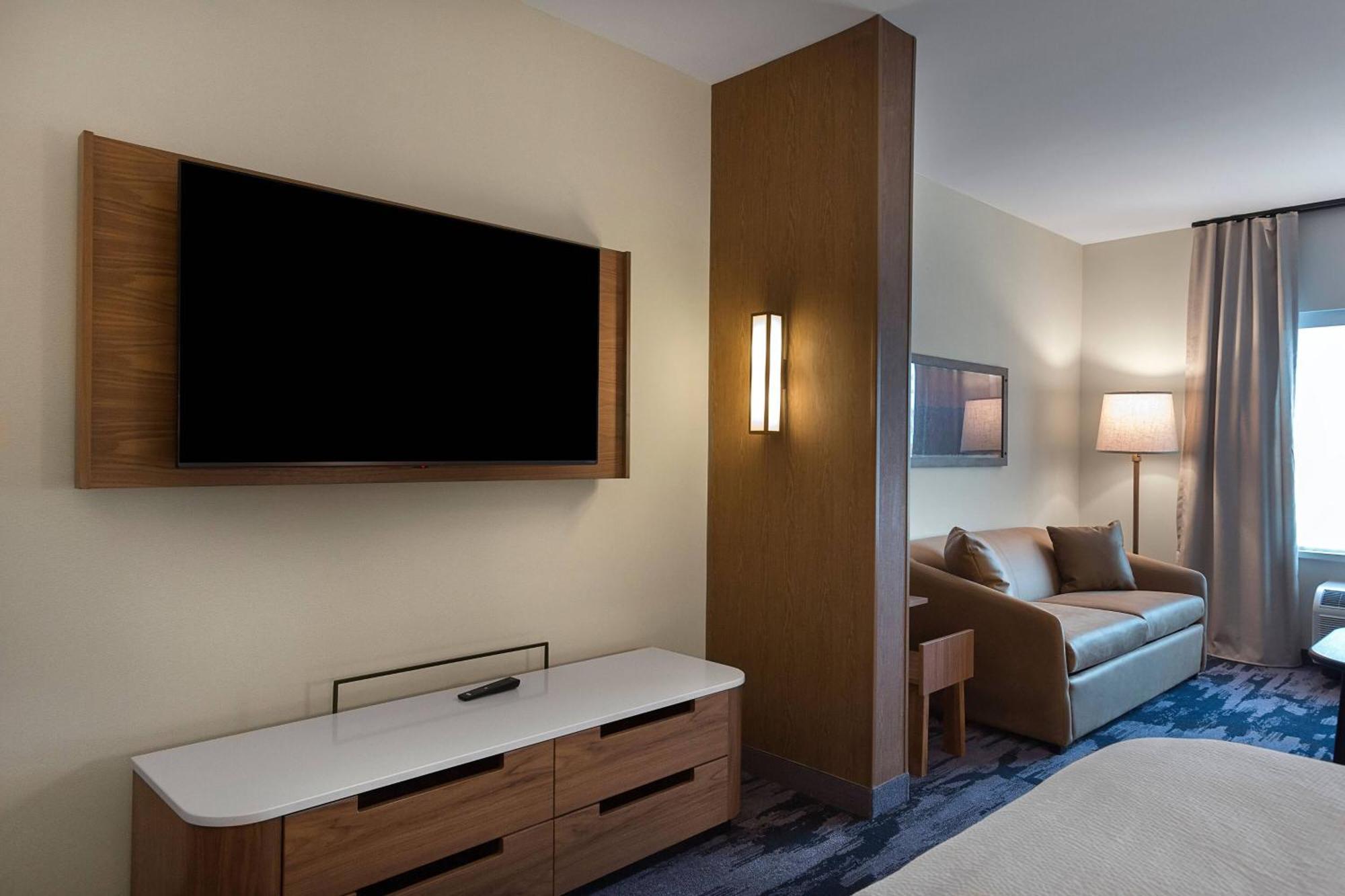 Fairfield By Marriott Inn & Suites Стейтсвилл Экстерьер фото