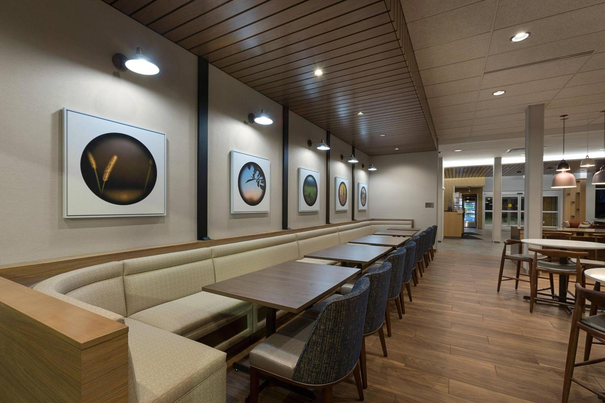 Fairfield By Marriott Inn & Suites Стейтсвилл Экстерьер фото